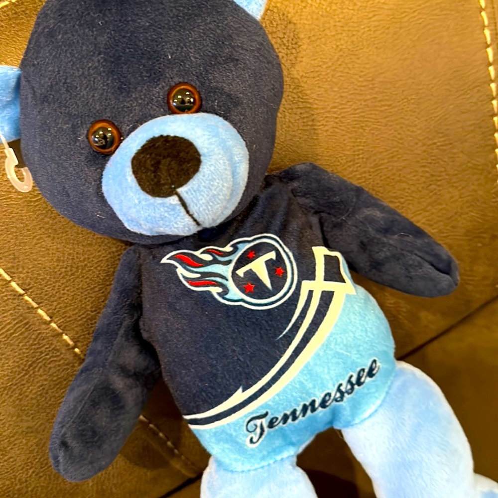 NWOT Tennessee Titans ‘Derrick’ Teddy Bear